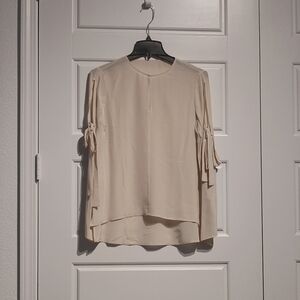 NWOT silk shirt in cream